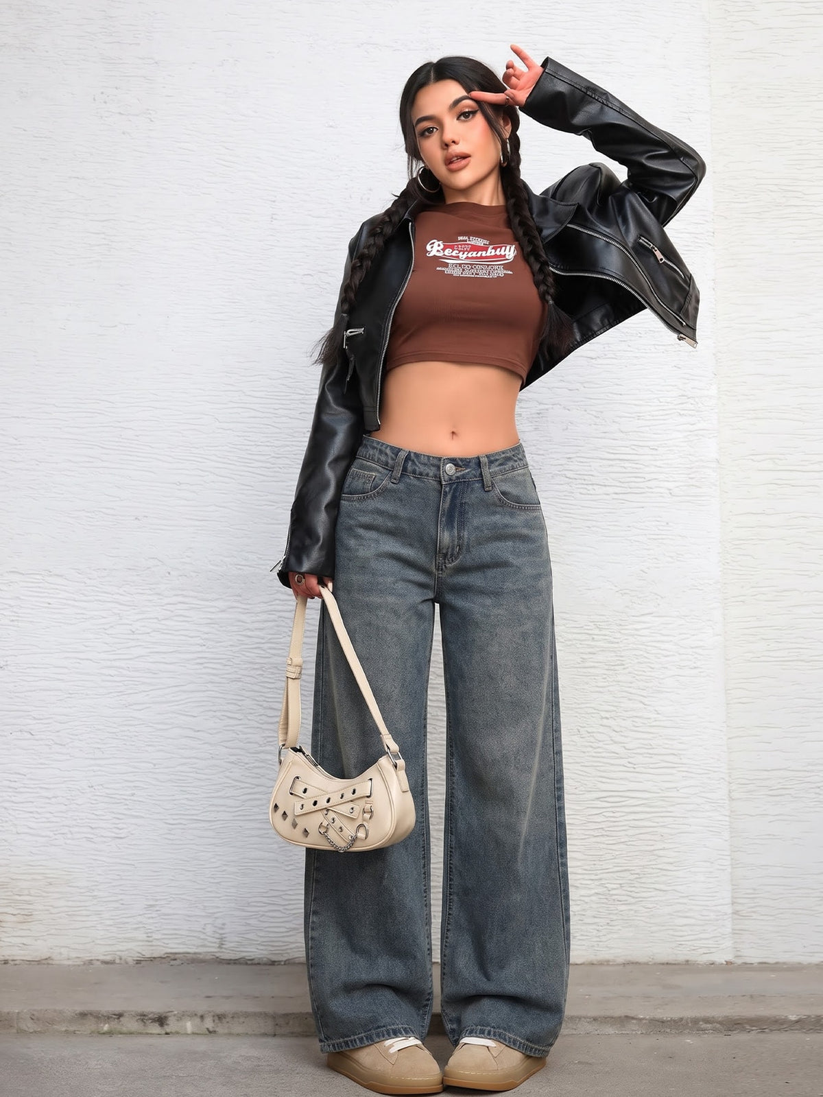 ג׳ינס שחור בגזרה רחבה ונינוחה – Dark Wash